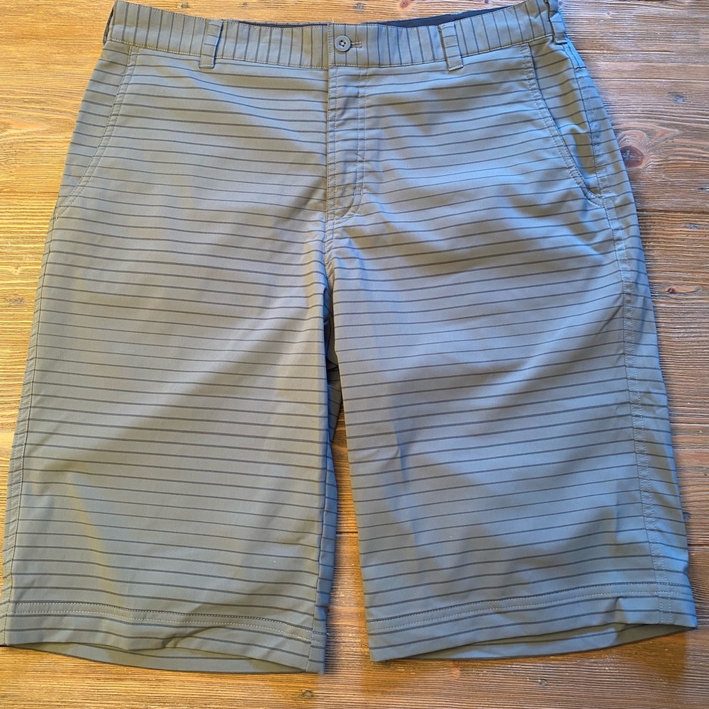 Nike Mens Shorts Gray Size 33 Golf Tour Performance Dri Fit Nikegolf Stripe